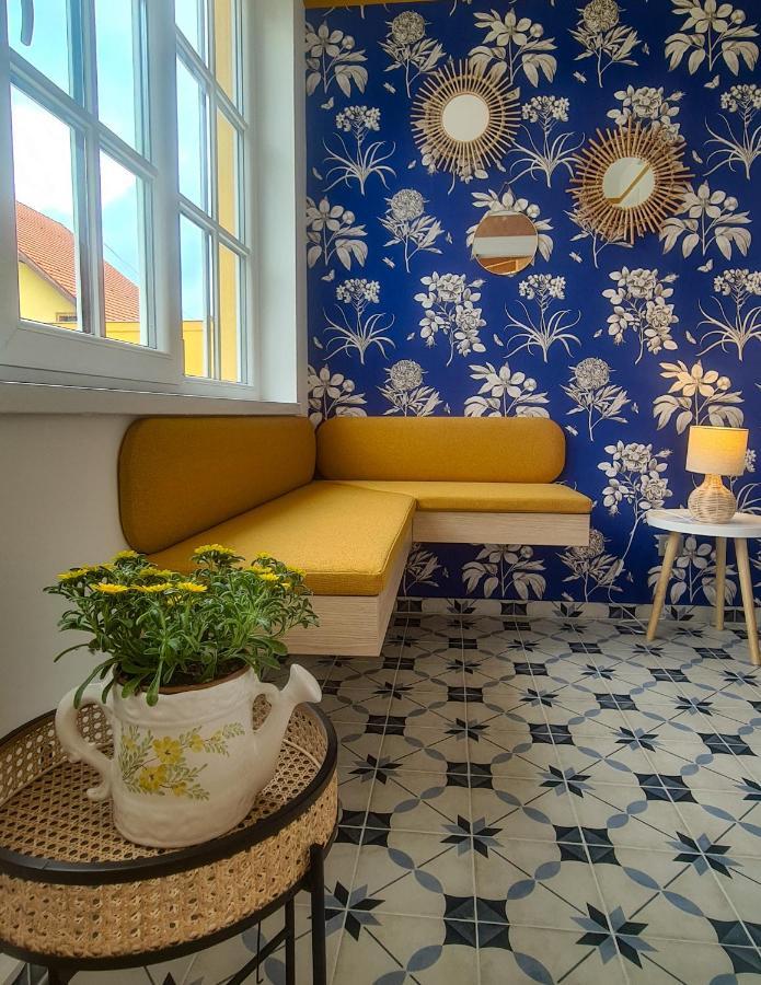 Ditlin Apartmanok Papa Exterior photo